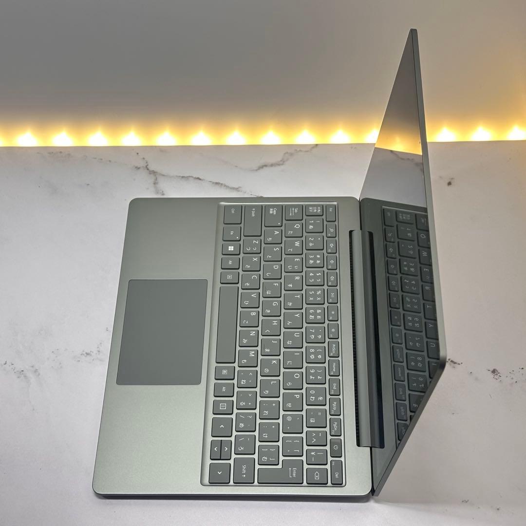 【準新品】Surface Laptop Go2 corei5/8/128