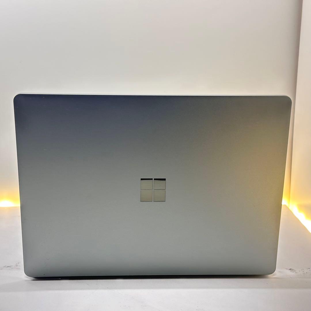 【準新品】Surface Laptop Go2 corei5/8/128