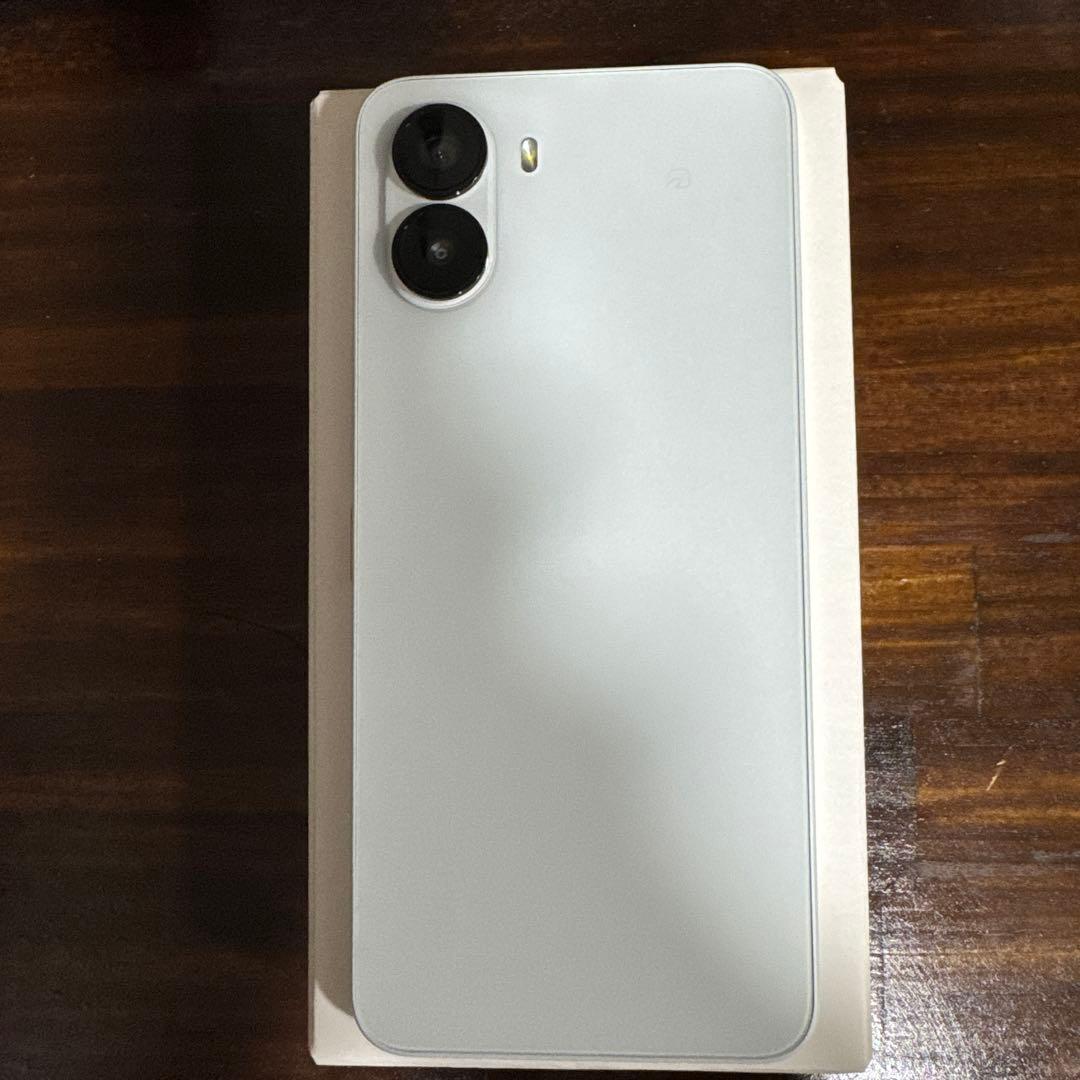 nubia S2 本体　ホワイト