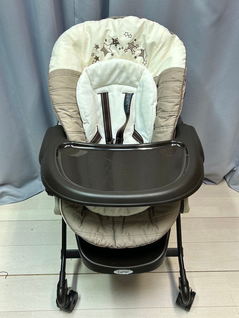 コンビ Combi ネムリラ オートスウィングハイローチェア　電動モデル