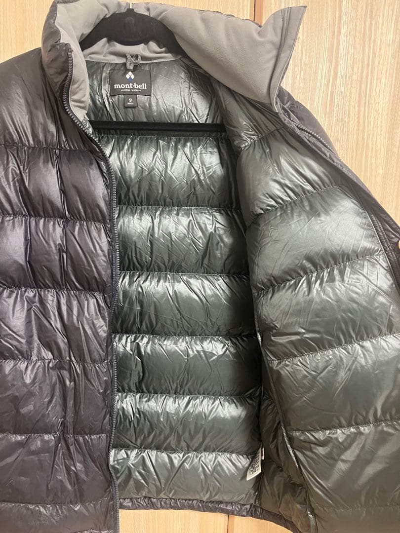 前*語様 mont-bell アルパインダウンジャケット Sサイズ 黒色 110