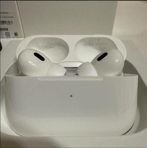 【A】AirPods Pro第2世代 タイプC ホワイト 元箱あり