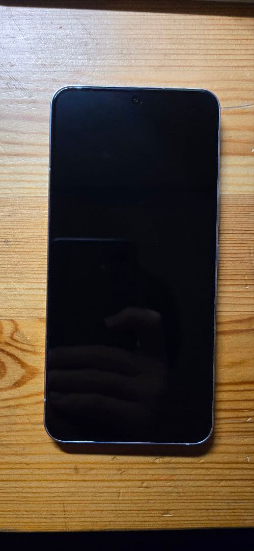 Galaxy S22 256GB ホワイト au版(SiMフリー)