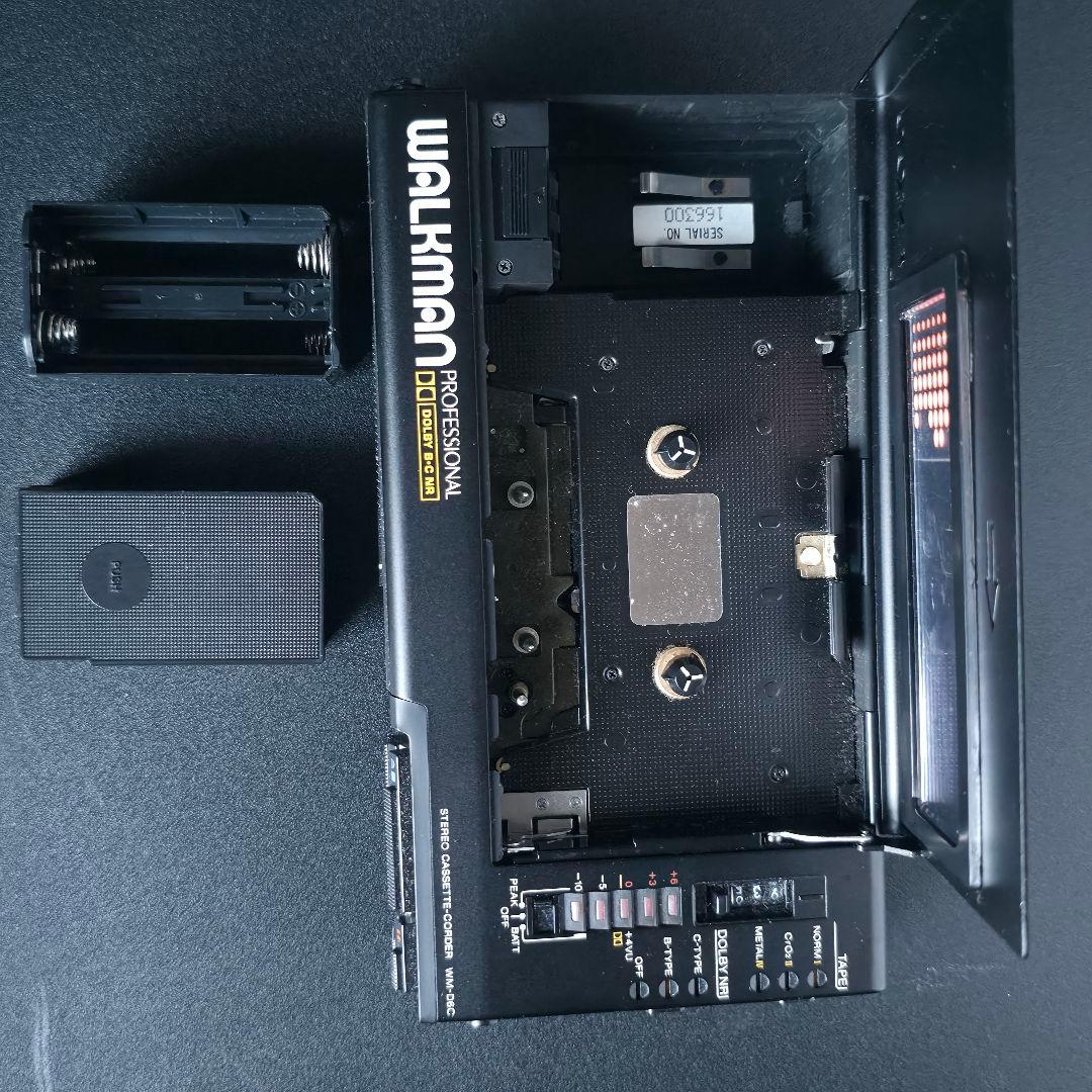 ポータブルプレーヤー SONY WALKMAN PROFESSIONAL WM-D6C