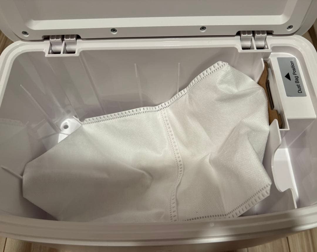 【新品未使用、動作確認済】ECOVACS DEEBOT Y1 PLUS 掃除機