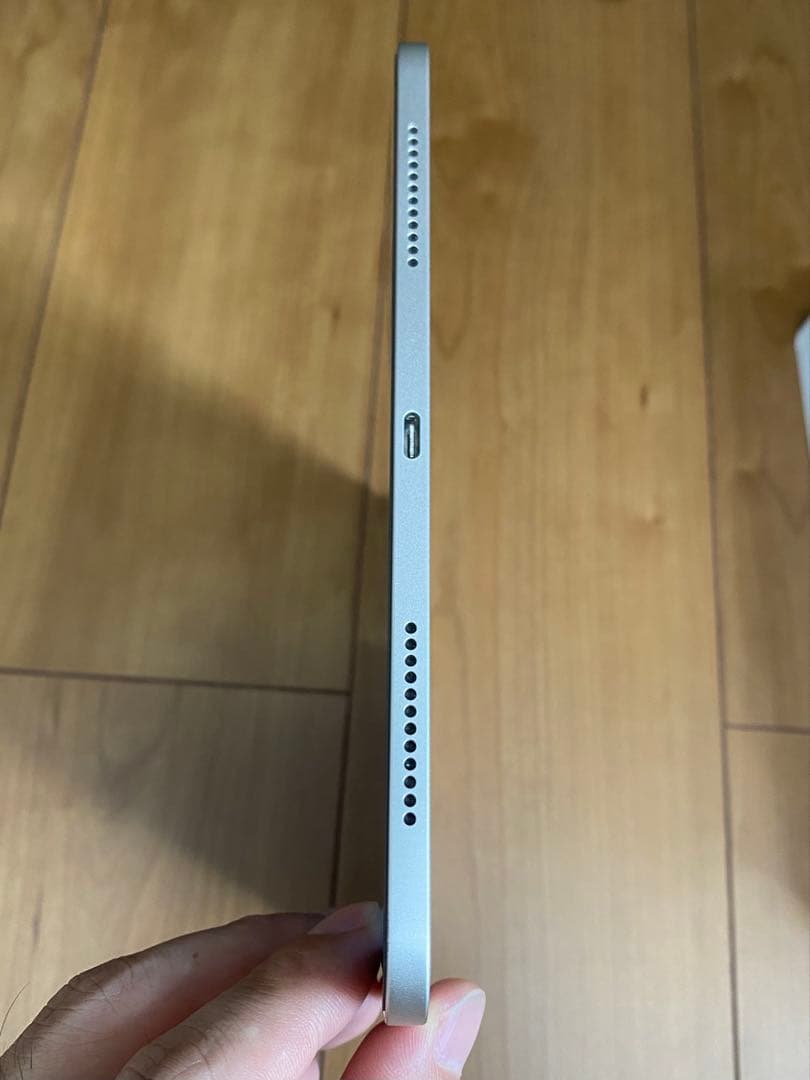 iPad Air第５世代 ６４GB M1チップWi-Fiモデル