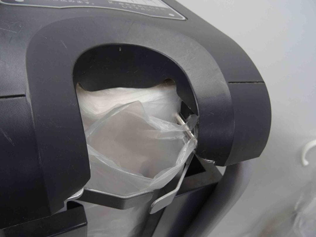 傘袋入れスタンドです。