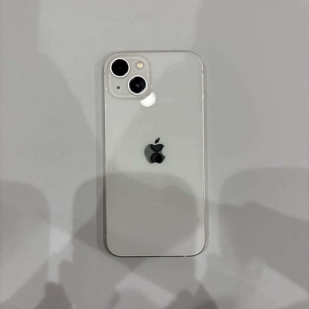 iPhone13 128GB ホワイト SIMフリー 美品 純正充電器付