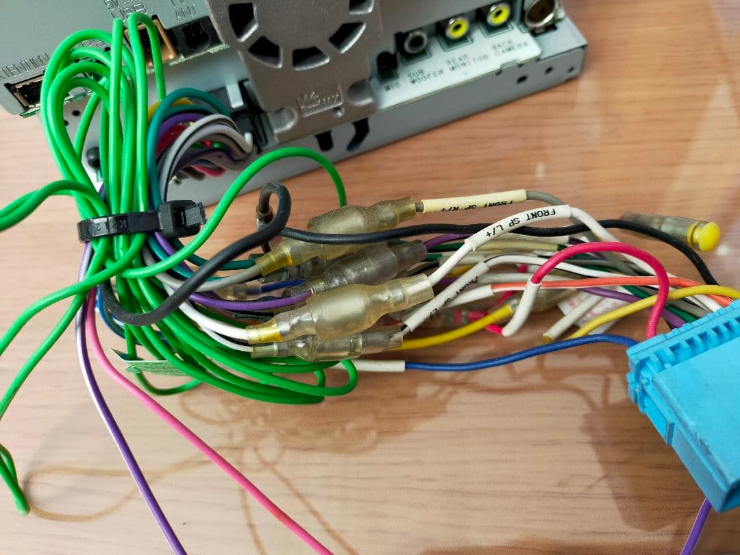 カロッツェリア SDナビ AVIC-RZ300 ワンセグ/DVD