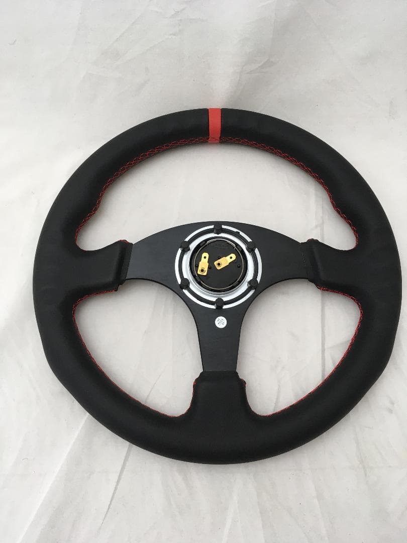 る*お様 W-POWER ステアリングホイール ブラック