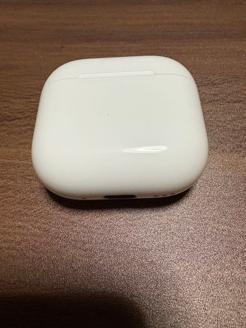 Apple AirPods4 アクティブノイズキャンセリング ホワイト