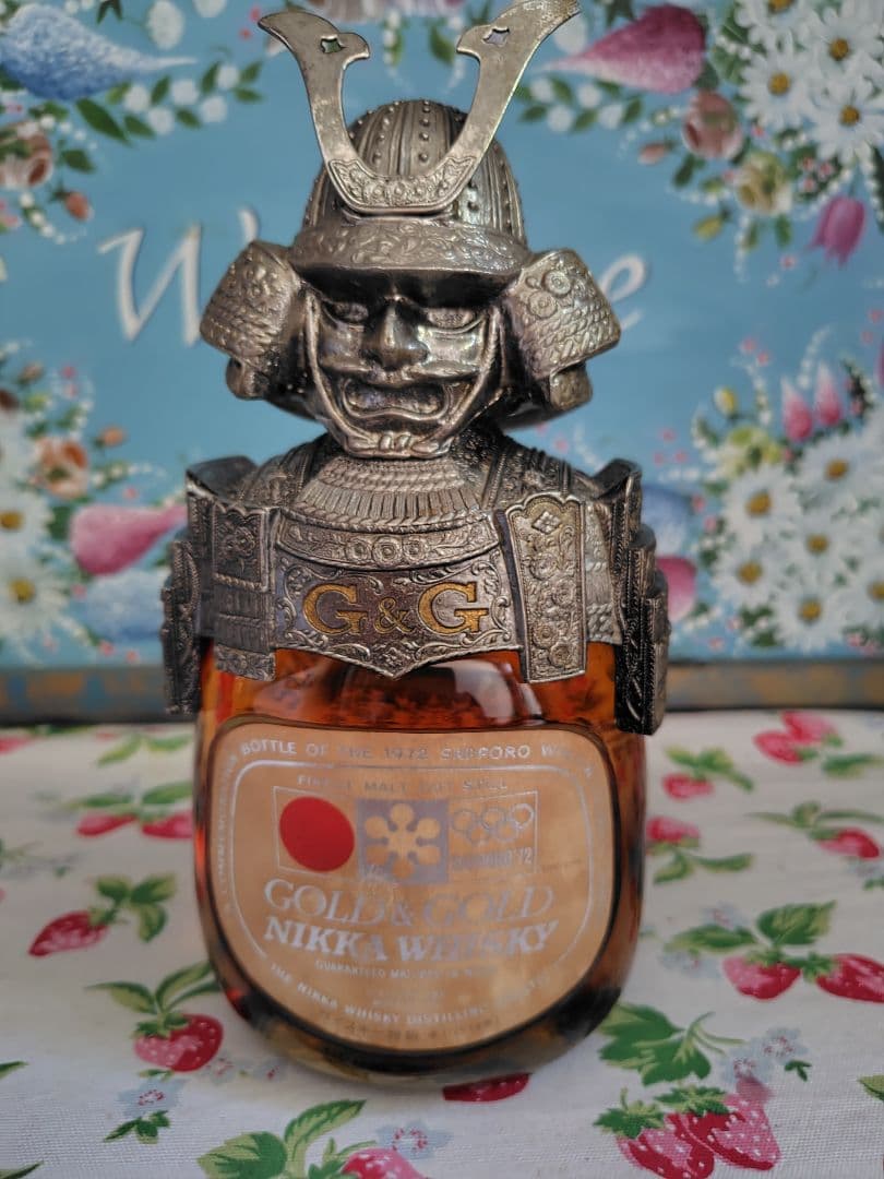 金属製　重い　NIKKA WHISKY ニッカウヰスキー 鎧 兜 侍　G&G