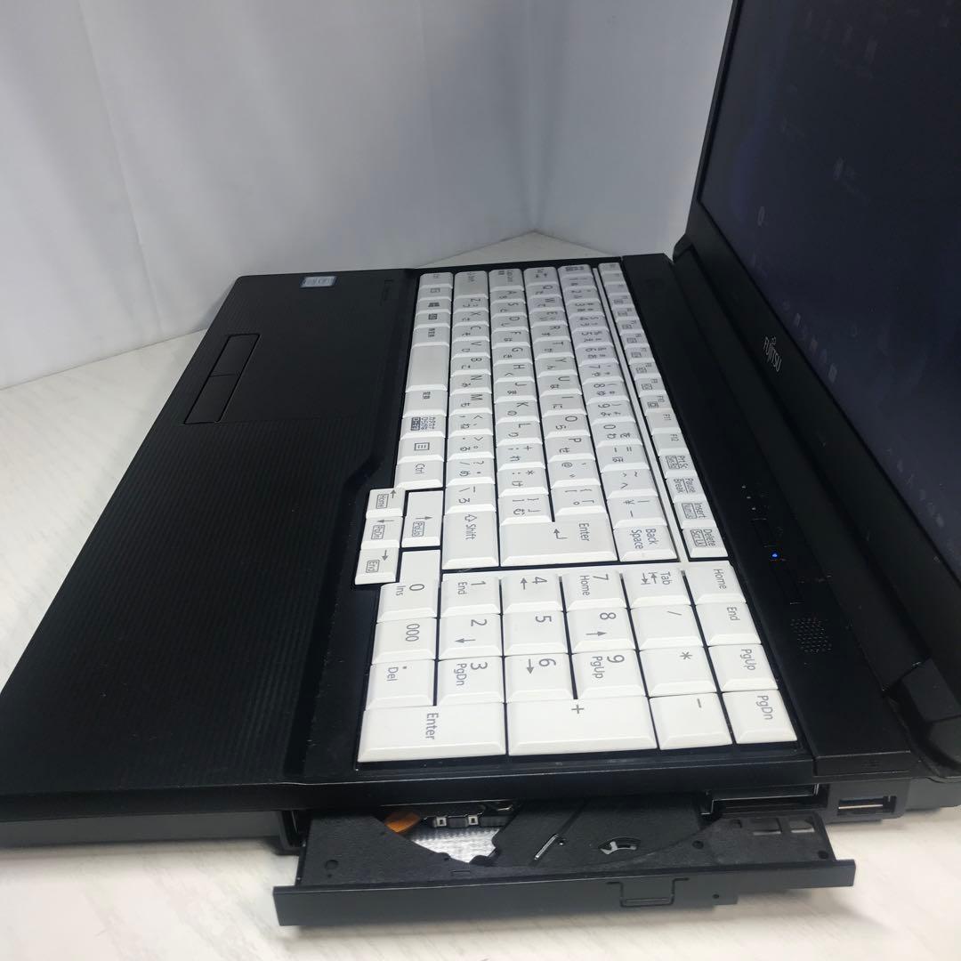 第7世代！Corei3！SSD256GB！Wi-Fi！ビジネスモデル！