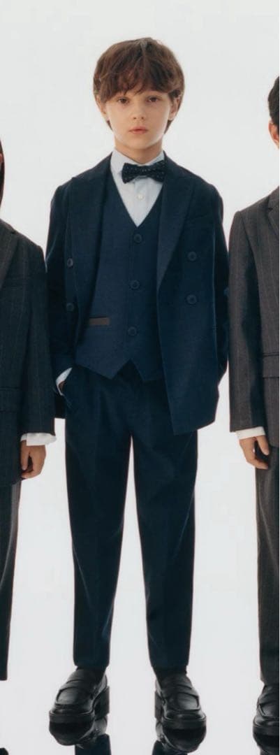 【新品】ZARA フォーマル　スーツ　4点セット　卒業式　入学式　130〜140