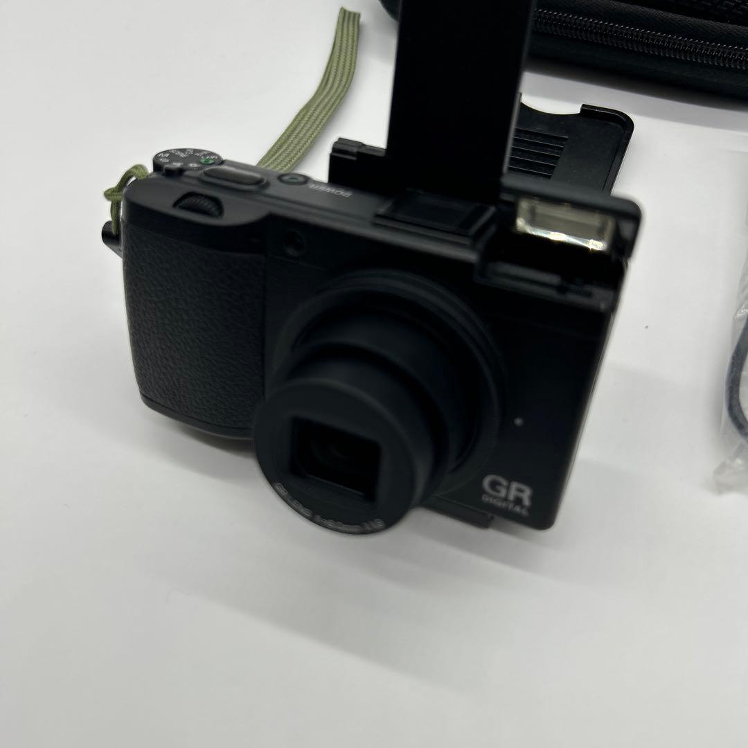 GR DIGITAL Ⅲ RICOHコンパクトカメラ