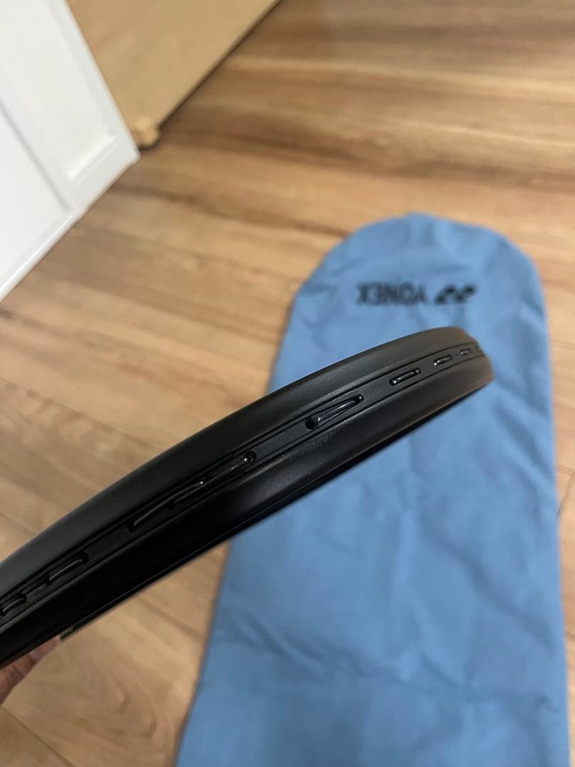 【美品】ヨネックス　ボルトレイジ8V プレミアムカスタムフィット