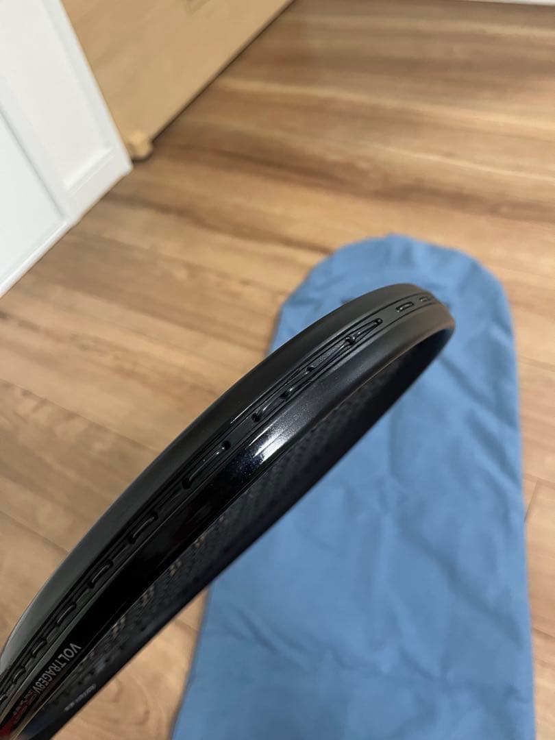 【美品】ヨネックス　ボルトレイジ8V プレミアムカスタムフィット