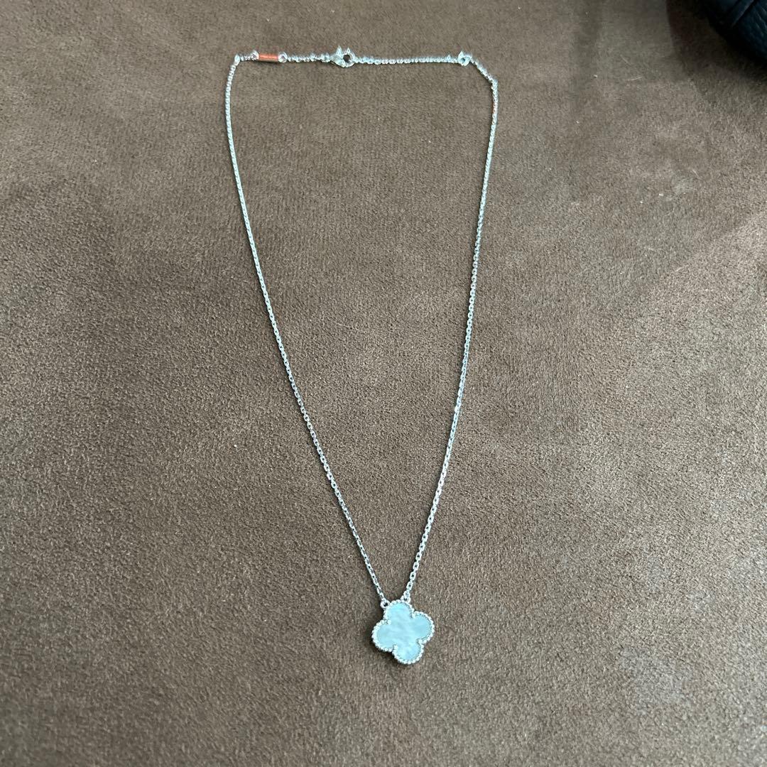 ヴァンクリフアンドアーヴェル　ヴィンテージアレハンブラ　ホワイトマザーパール