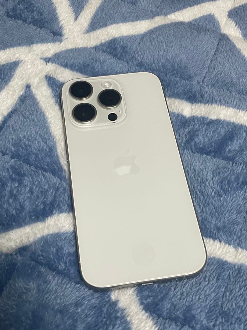 iPhone 15 Pro 128GB SIMフリー デュアルSIM 中国版