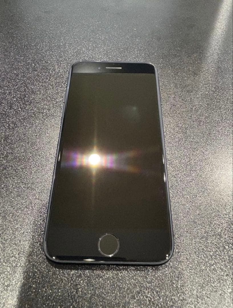 Apple iPhone SE (第3世代) ミッドナイトSIMフリー256GB