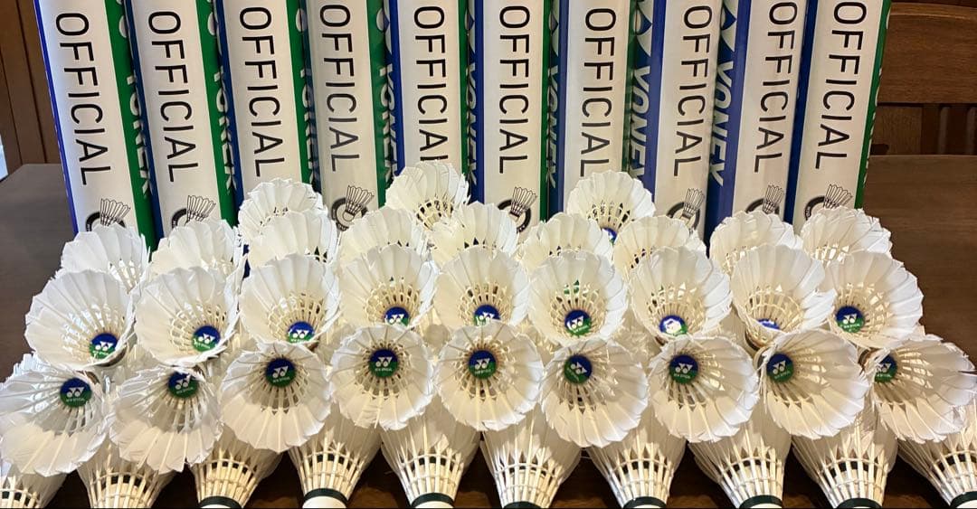 YONEX　NEW OFFICIAL 120球　①