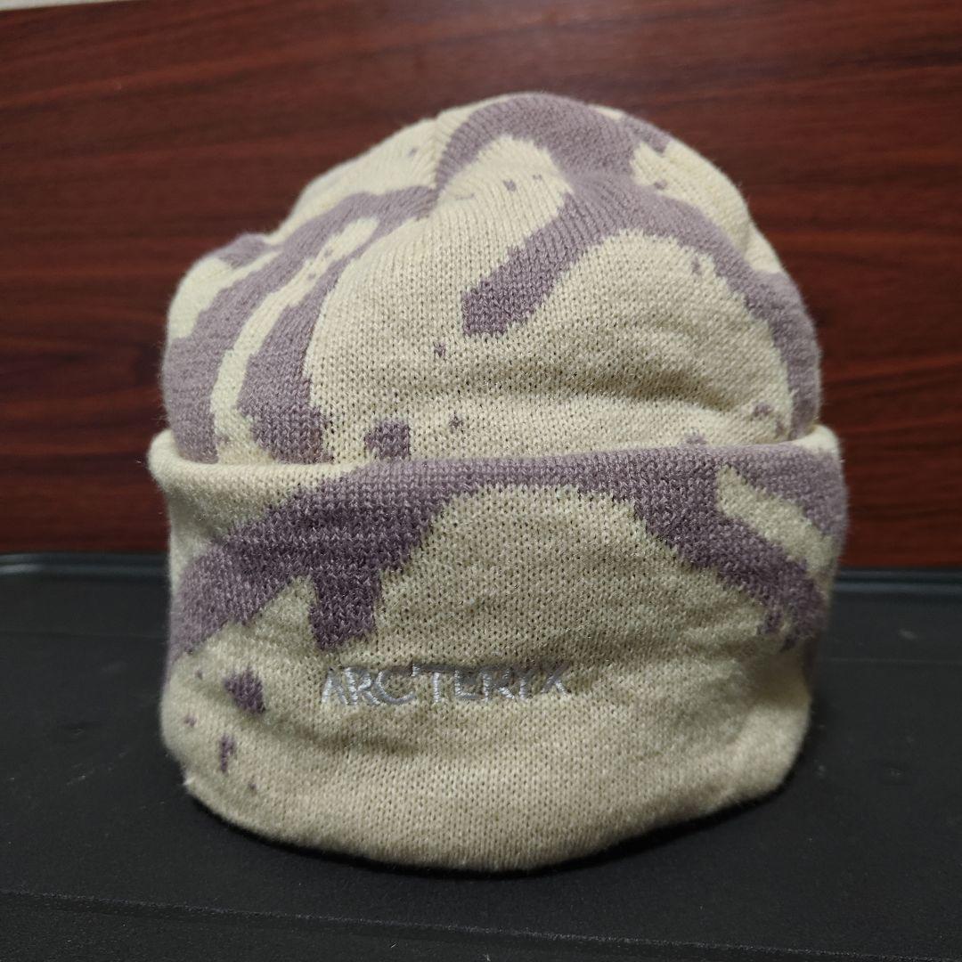 三*黒様 ARC'TERYX アークテリクス ニット帽 ベージュ Grotto