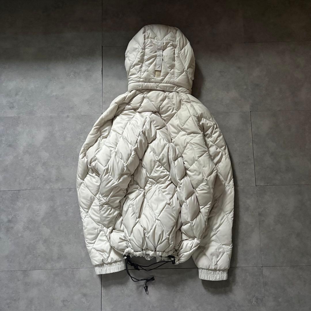 【希少カラー⭐️】極暖Columbia ダウンジャケット　キルティング　白　M