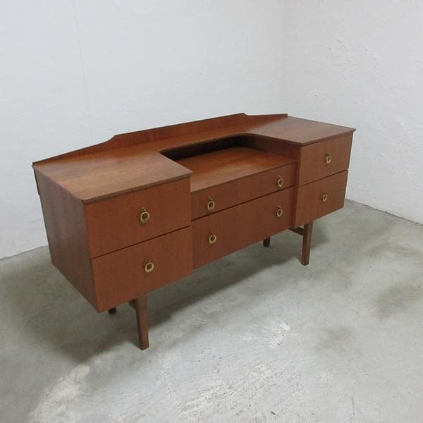 イギリス ビンテージ 家具 サイドボード キャビネット 飾り棚 英国 6165e