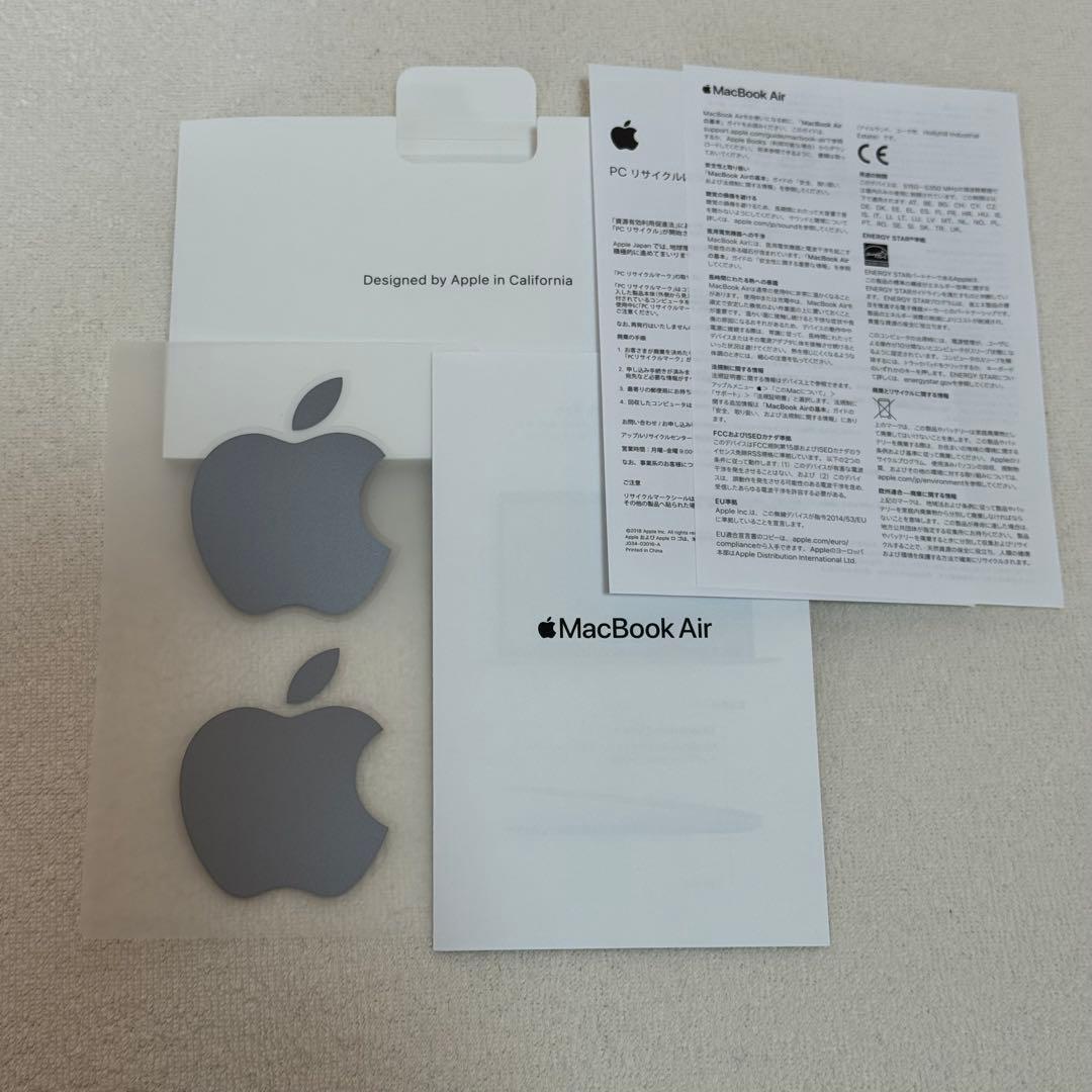 M1 MacBook Air メモリ8GB SSD256GB スペースグレイ