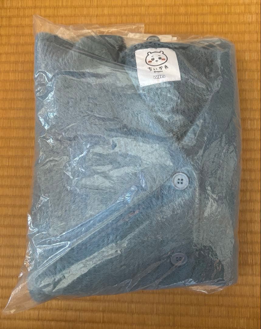 ローリーズファーム　ちいかわ　ニットカーディガン　ハチワレ