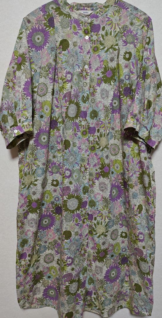 キラキラ様Parkesリバティ タナローン バンドカラー タック ワンピースМ