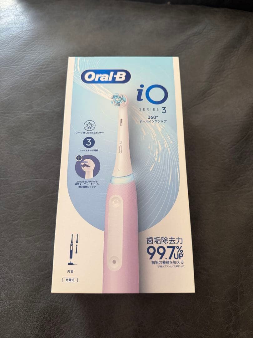 Oral-B iOシリーズ 3 電動歯ブラシ本体+ブラシヘッド3本 新品未使用
