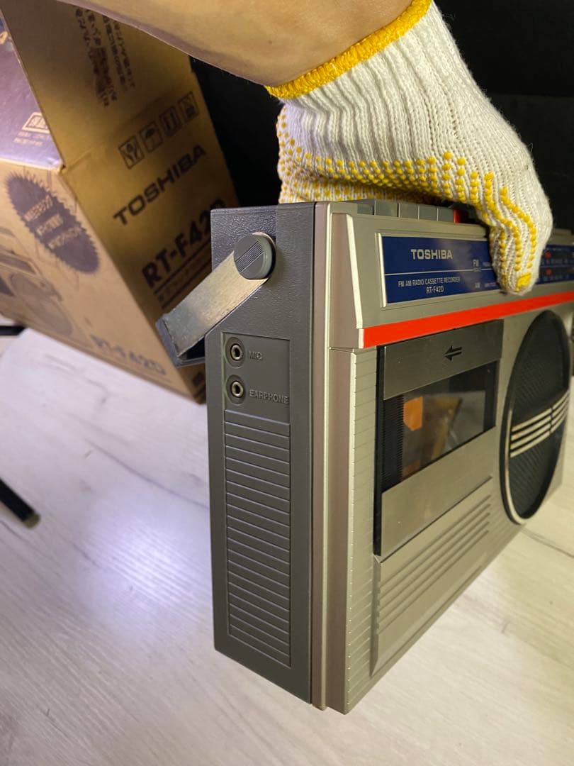 東芝 RT-F42D ラジカセ 動作品 昭和レトロ