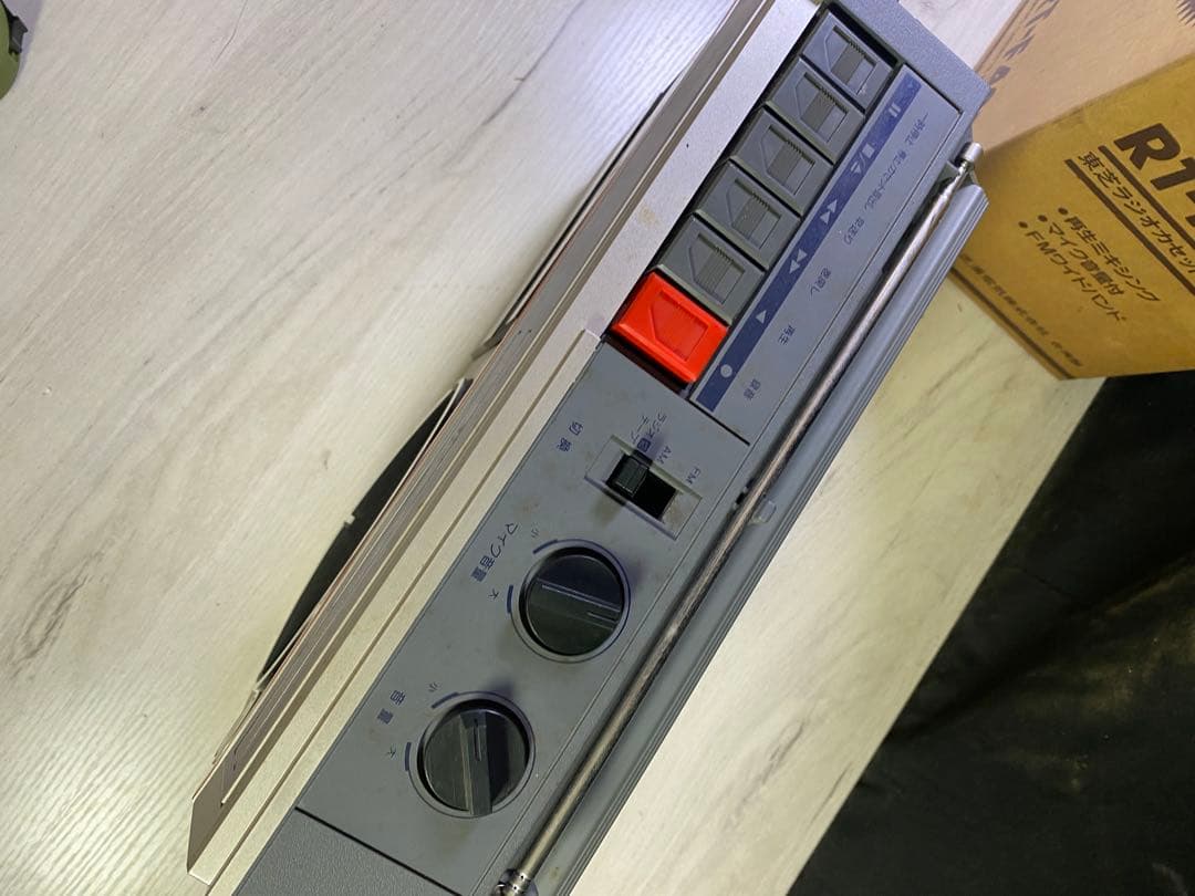 東芝 RT-F42D ラジカセ 動作品 昭和レトロ