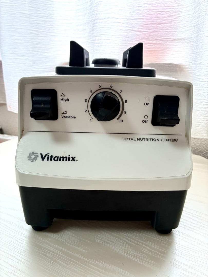 美品‼️バイタミックス VITAMIX ブレンダー　VM0111 未使用品含む
