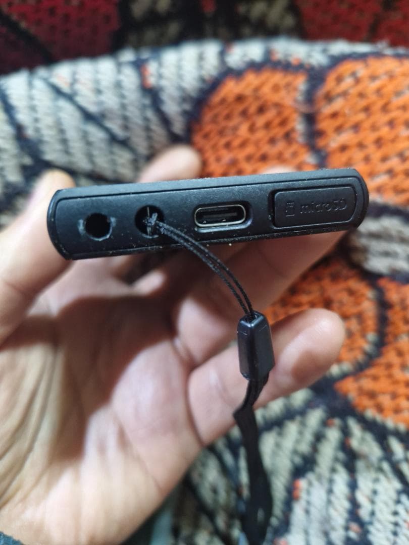 【美品】SONY NW-A105HN（専用イヤホン付き）