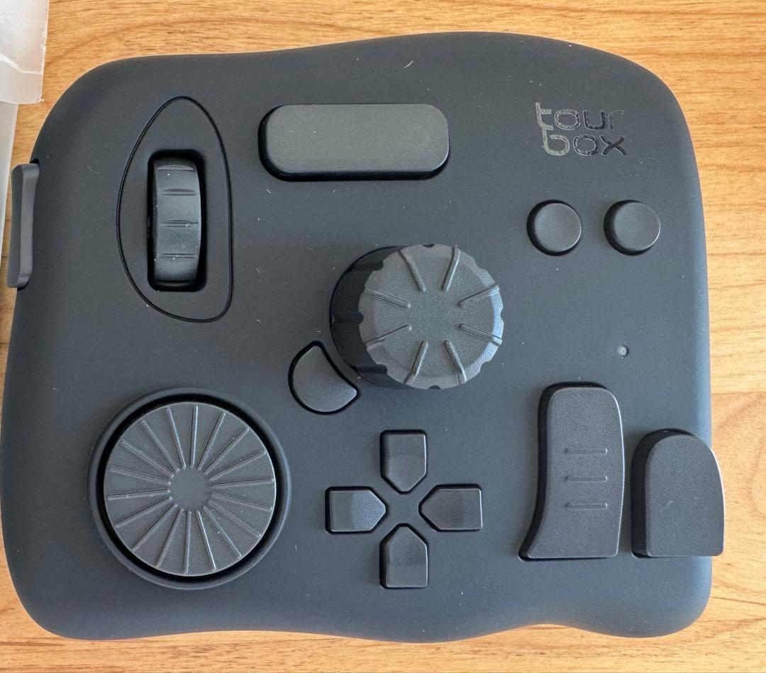 TourBox NEO ブラック　左手デバイス