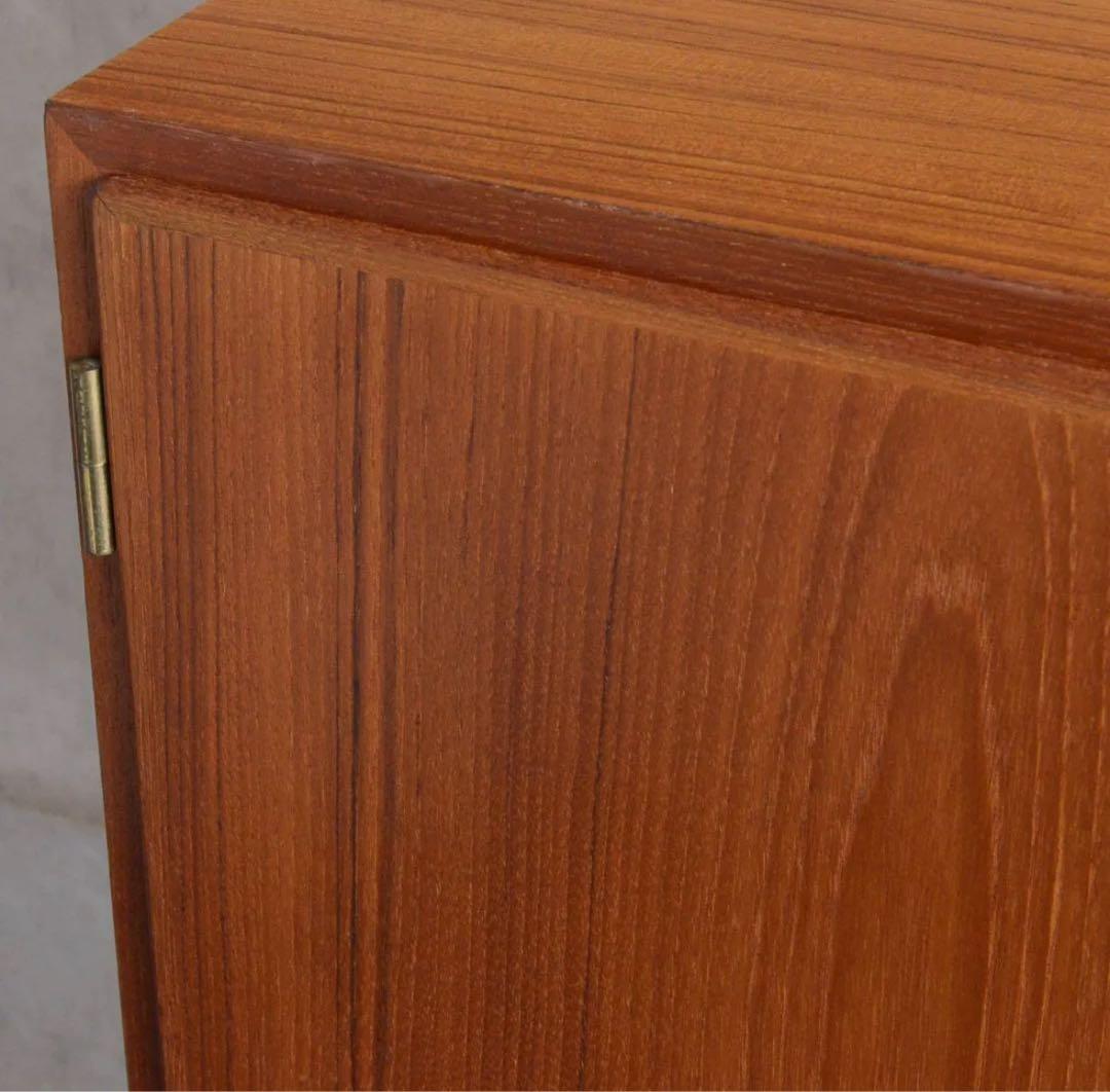 Poul Hundevad ヴィンテージ チーク キャビネットミッドセンチュリー