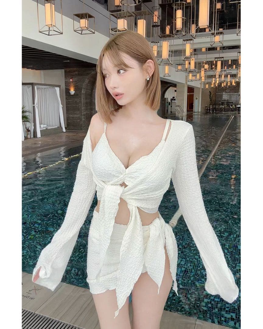 【新品】Rady パレオデザインビキニ ボレロSET ホワイト Mサイズ