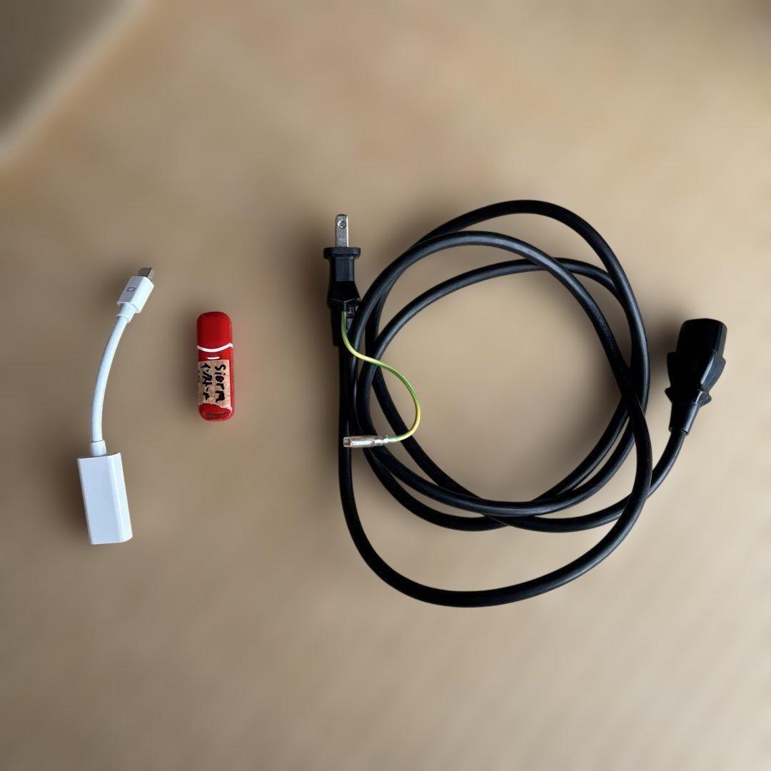 Apple Mac Pro XeonデュアルCPU 48GBメモリ A1289