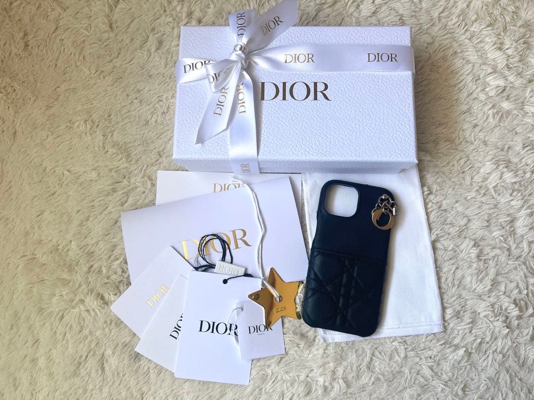 Lady Dior iPhone 15ケース　黒