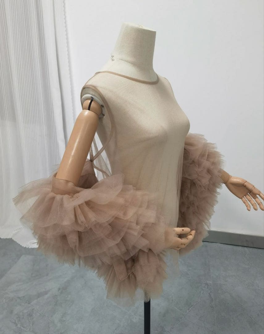 OqiOOipO/オチオドレス チュールトップス ベージュボレロ ドレスアレンジ