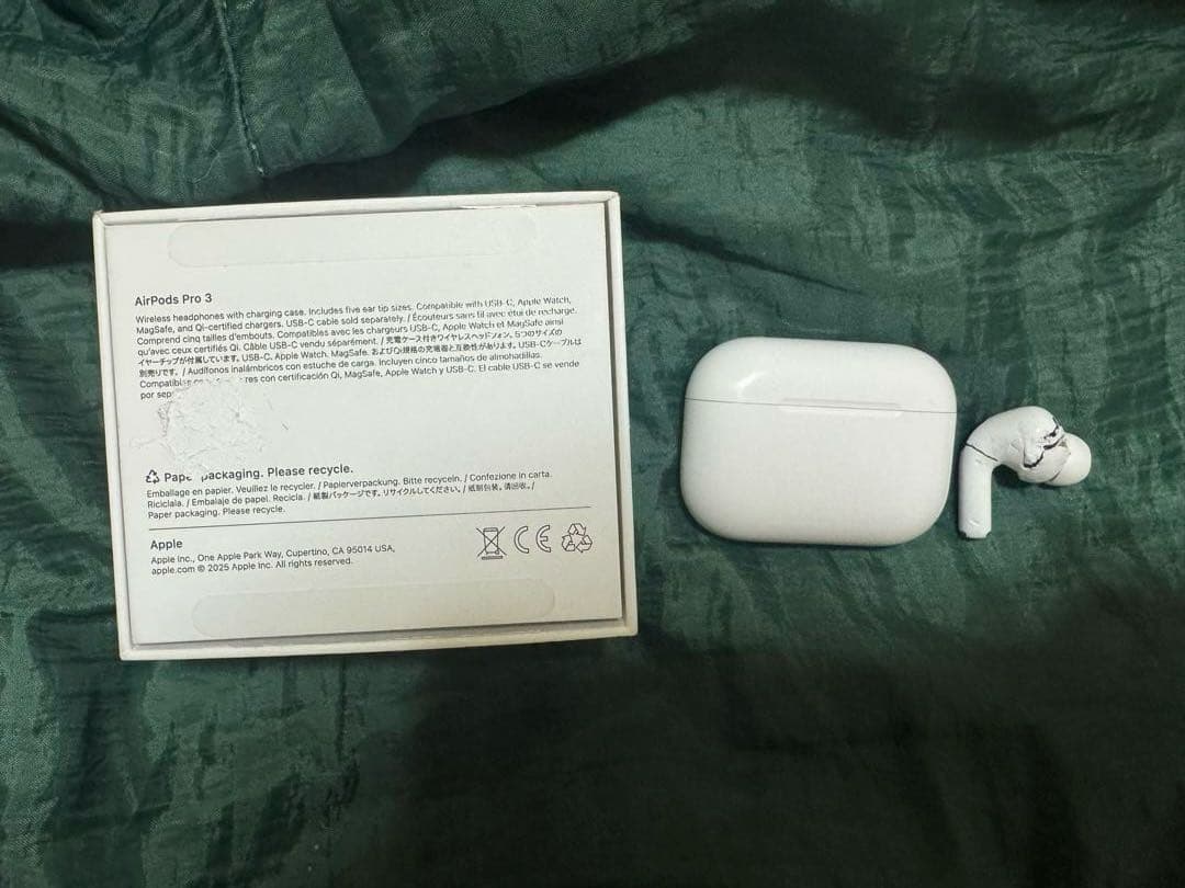 Apple AirPods Pro 3 MFHP4J/A アップル　片耳　正規品