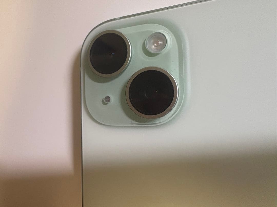 iPhone 15 グリーン 128GB SIMフリー 最大容量90% 純正箱付