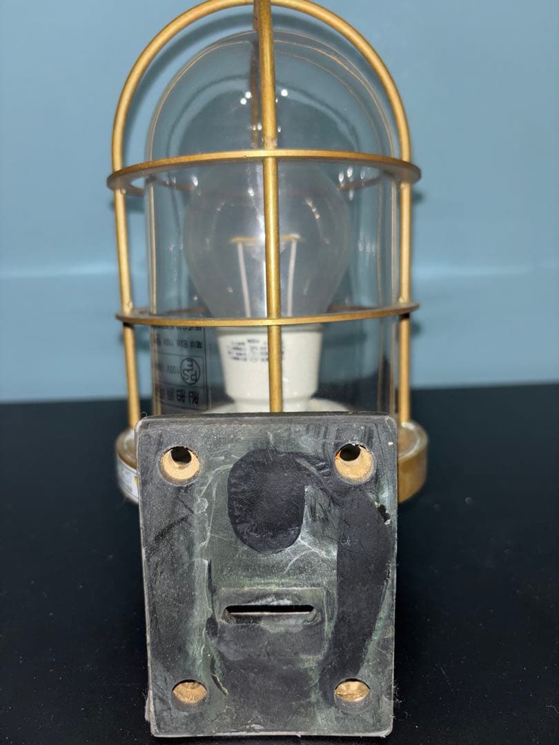 中古　松本船舶　マリンランプ　2号フランジ(ゴールド) 真鍮　LED電球付き　①