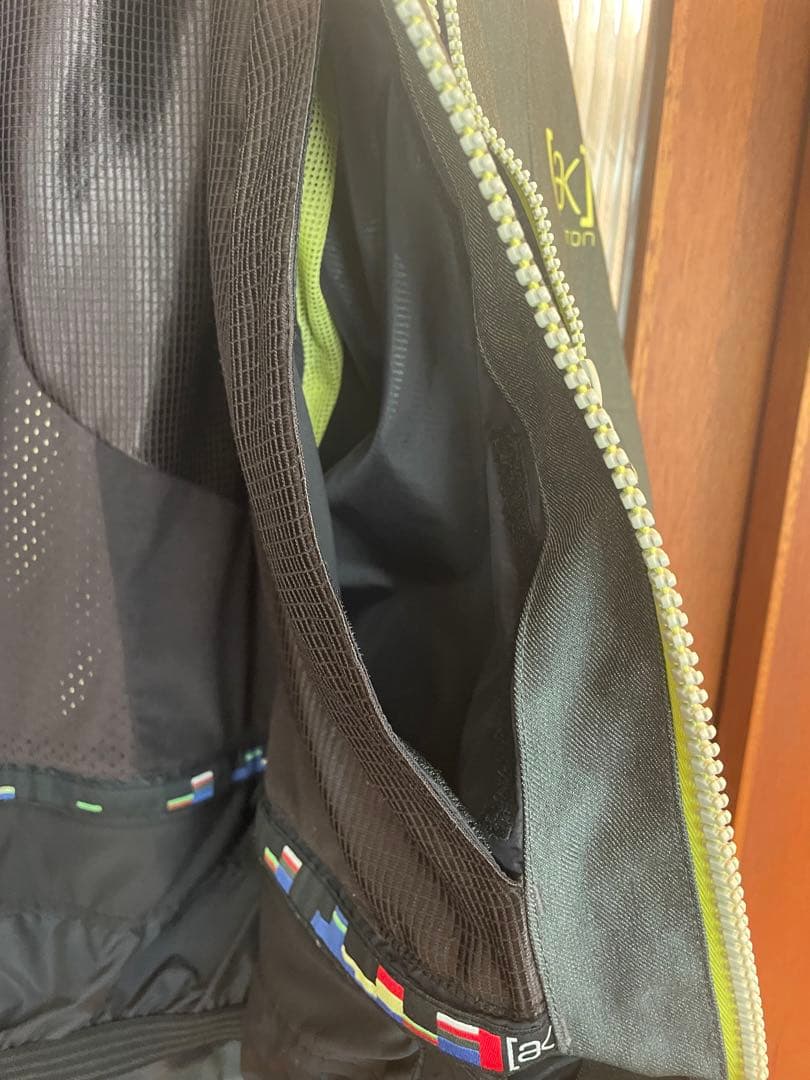 Burton ak 2LGORE-TEX STAGGERジャケット パンツS