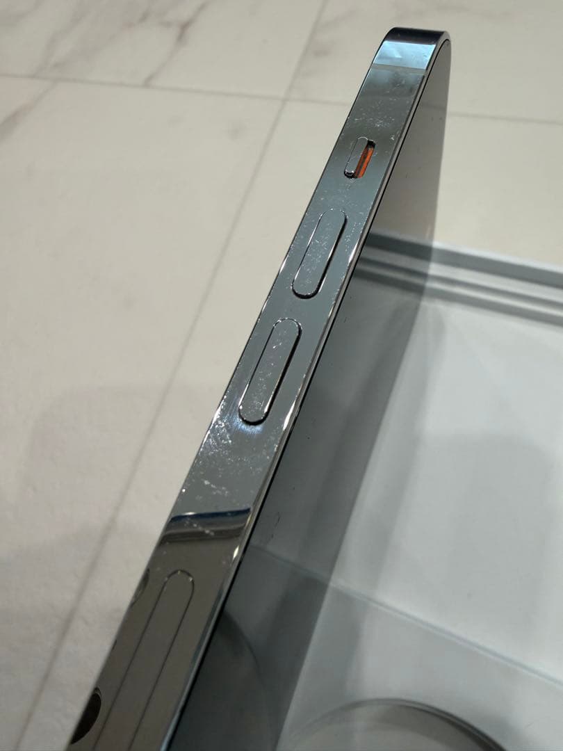 Apple iPhone 14 Pro Maxシルバー 本体