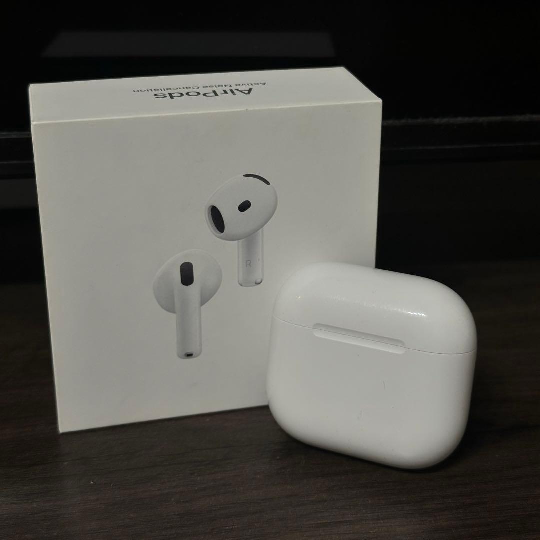 airpods 4 ノイズキャンセリング　ケースのみ　箱付き