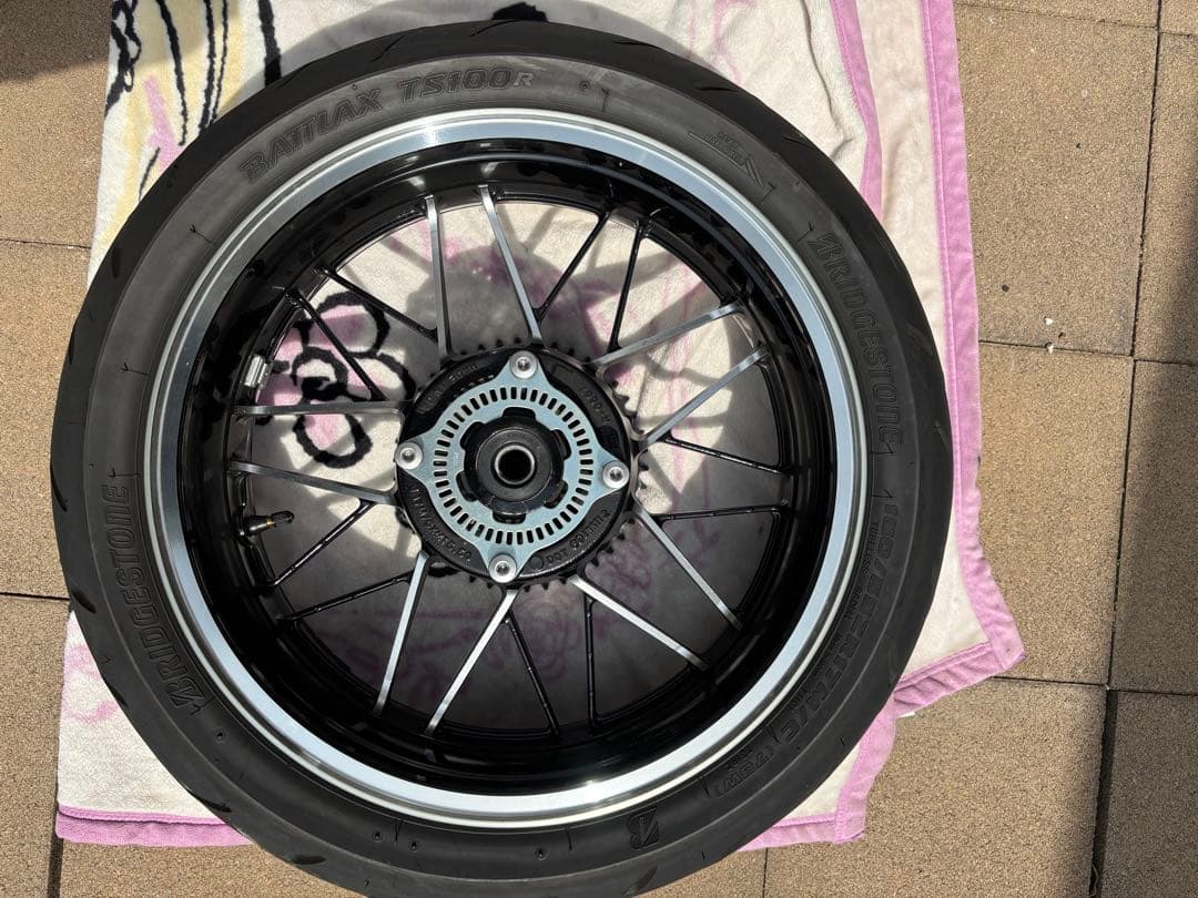 z900rs 前後セット純正ホイール