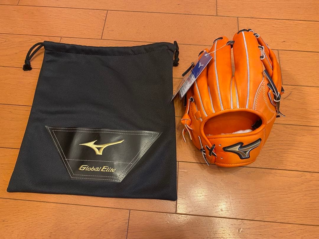 Mizuno 硬式グローブ 右投げ 袋付き グローバルエリート内野手用 未使用
